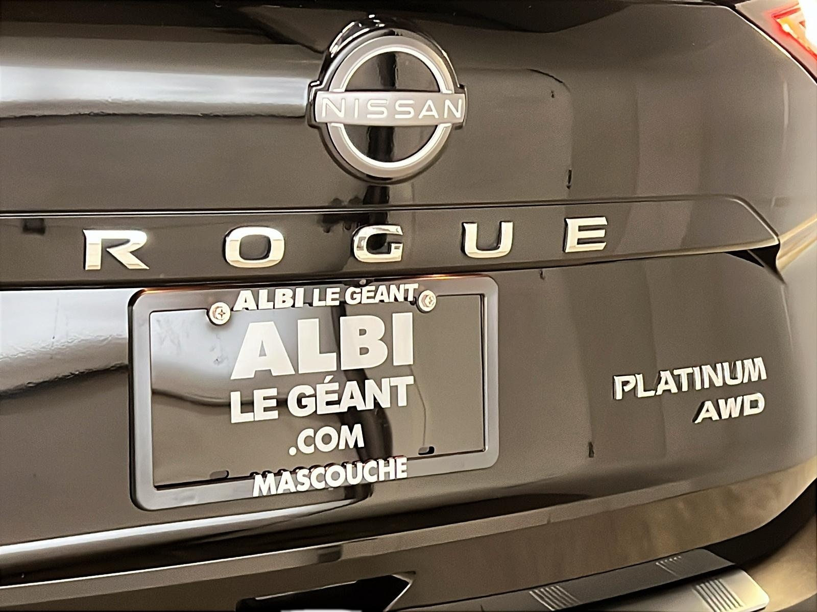 Nissan Rogue PLATINUM CUIR TOIT PANO NAV 4RM 2023 - image #29