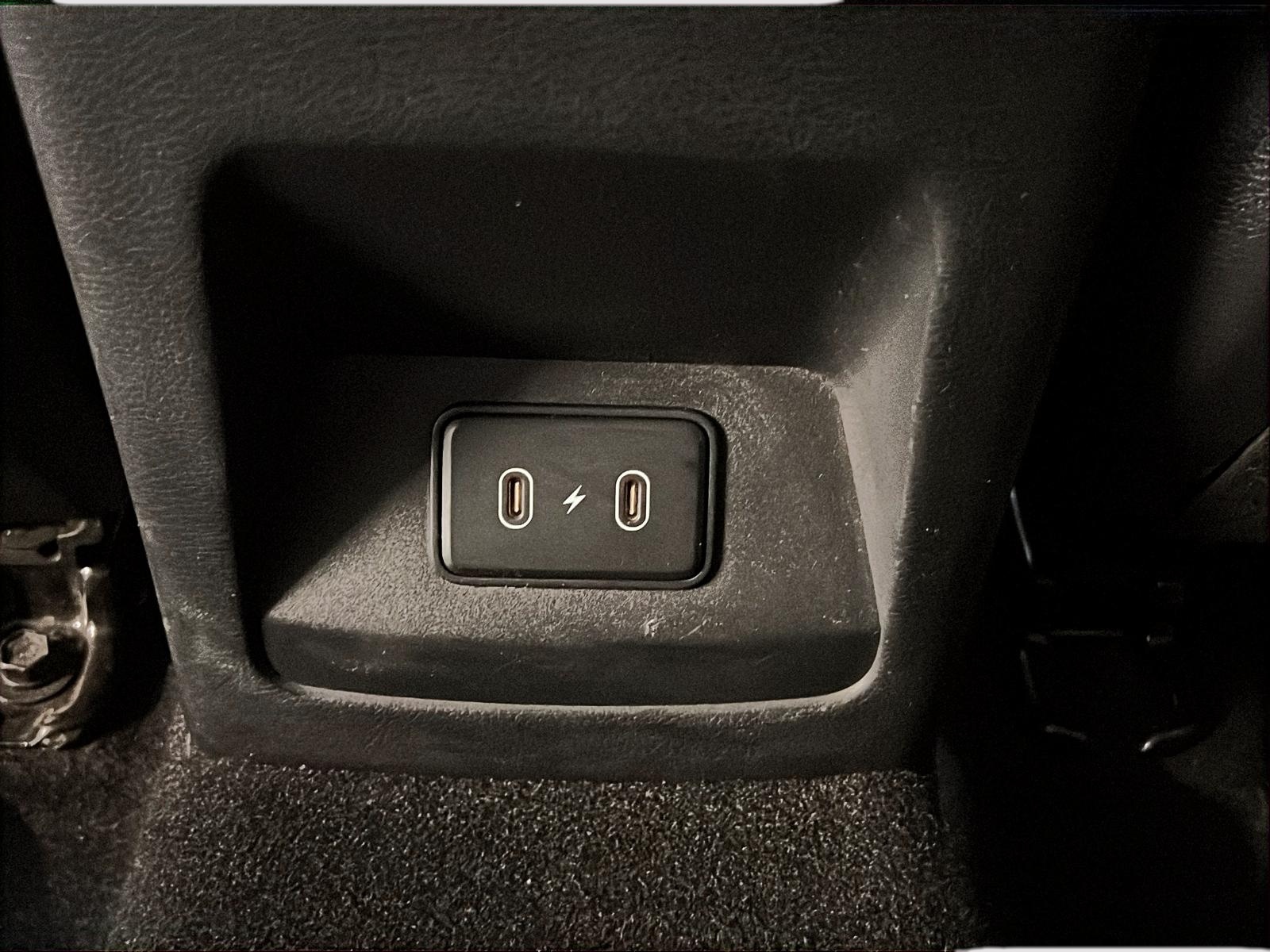 Kia Soul EV PREMIUM 2023 - image #10