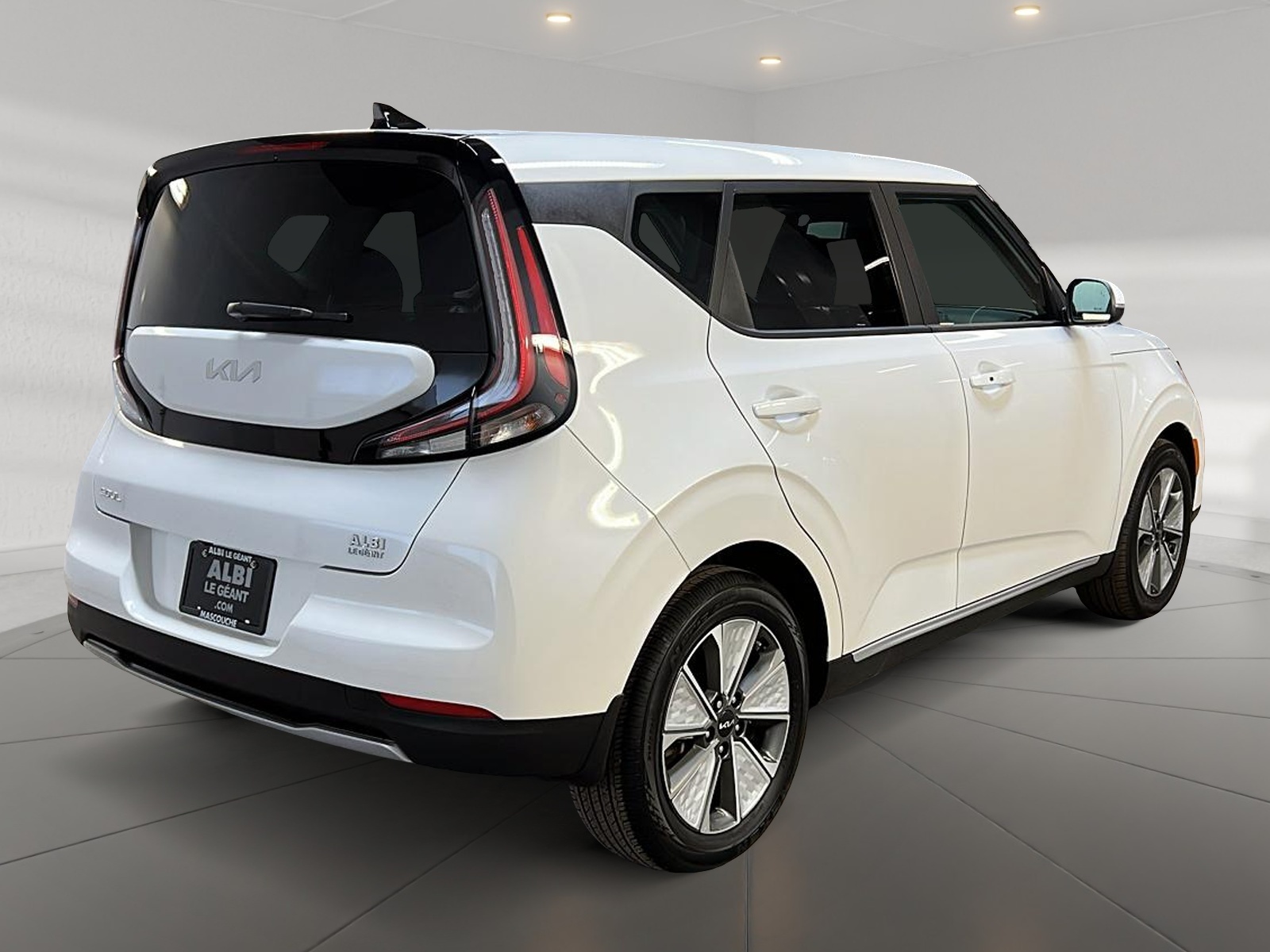 Kia Soul EV PREMIUM 2023 - image #4