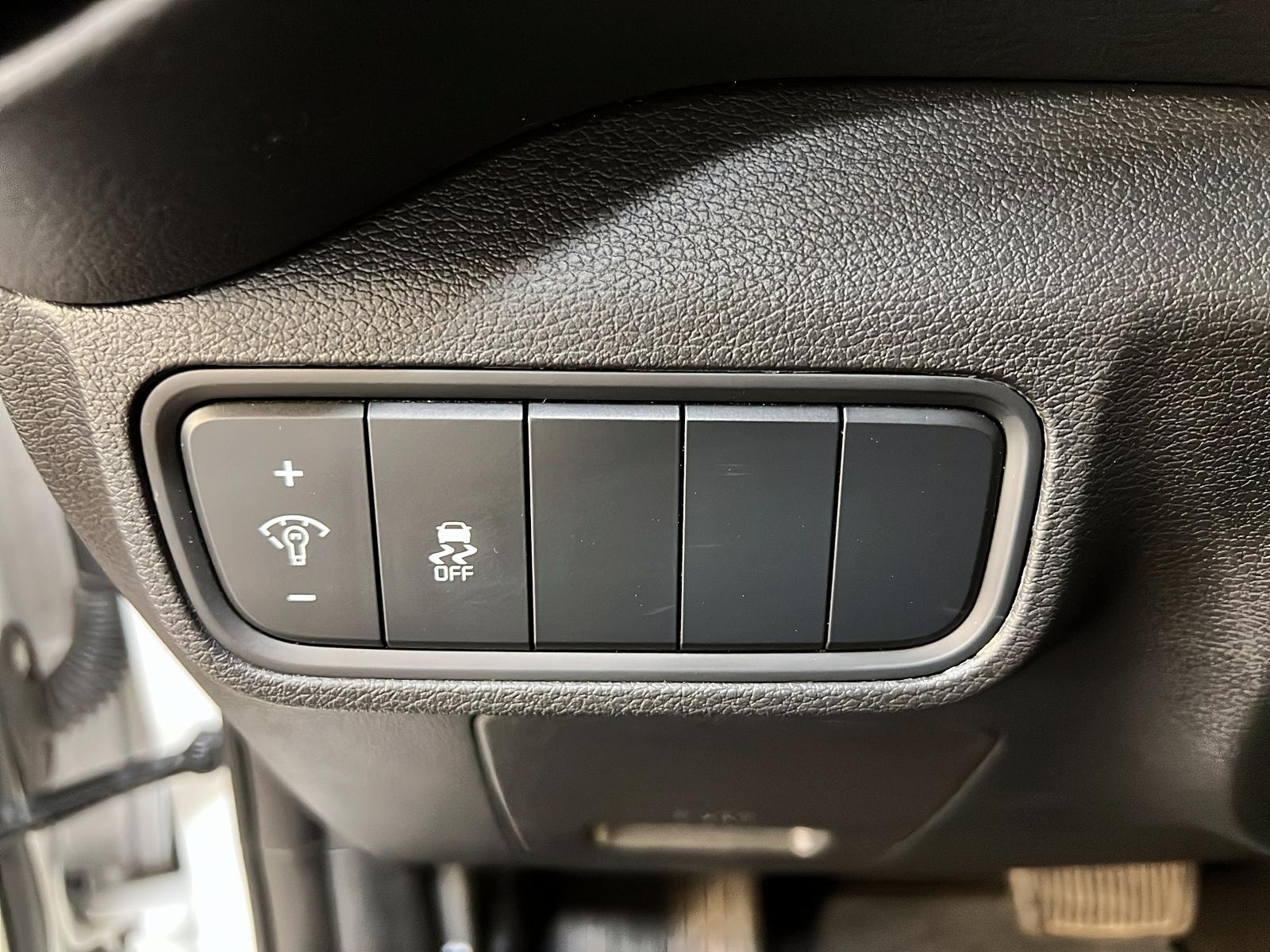 Kia Soul EV PREMIUM 2023 - image #22