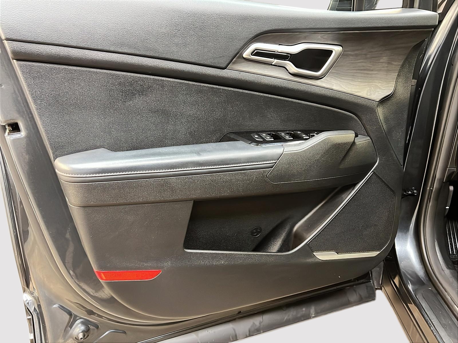 Kia Sportage X-LINE CUIR 4RM 2024 - image #23