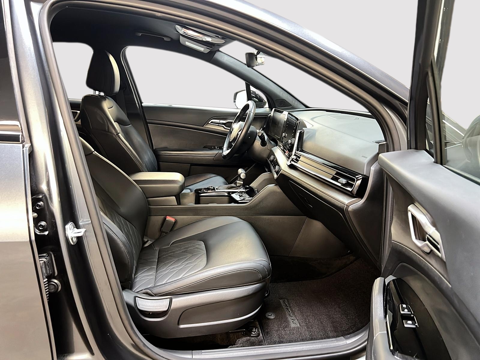 Kia Sportage X-LINE CUIR 4RM 2024 - image #10