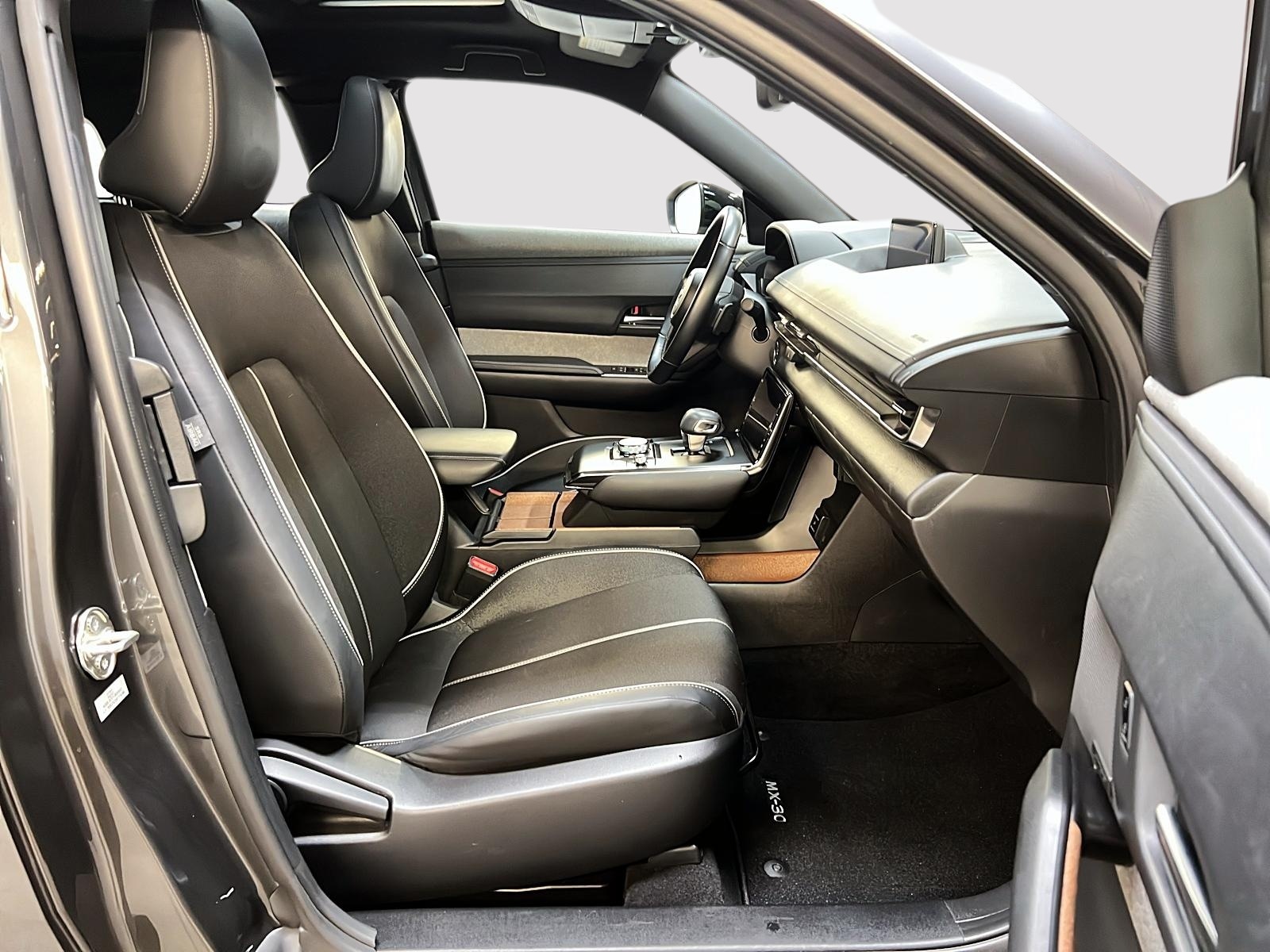 Mazda MX-30 GT TOIT NAV 2023 - image #8
