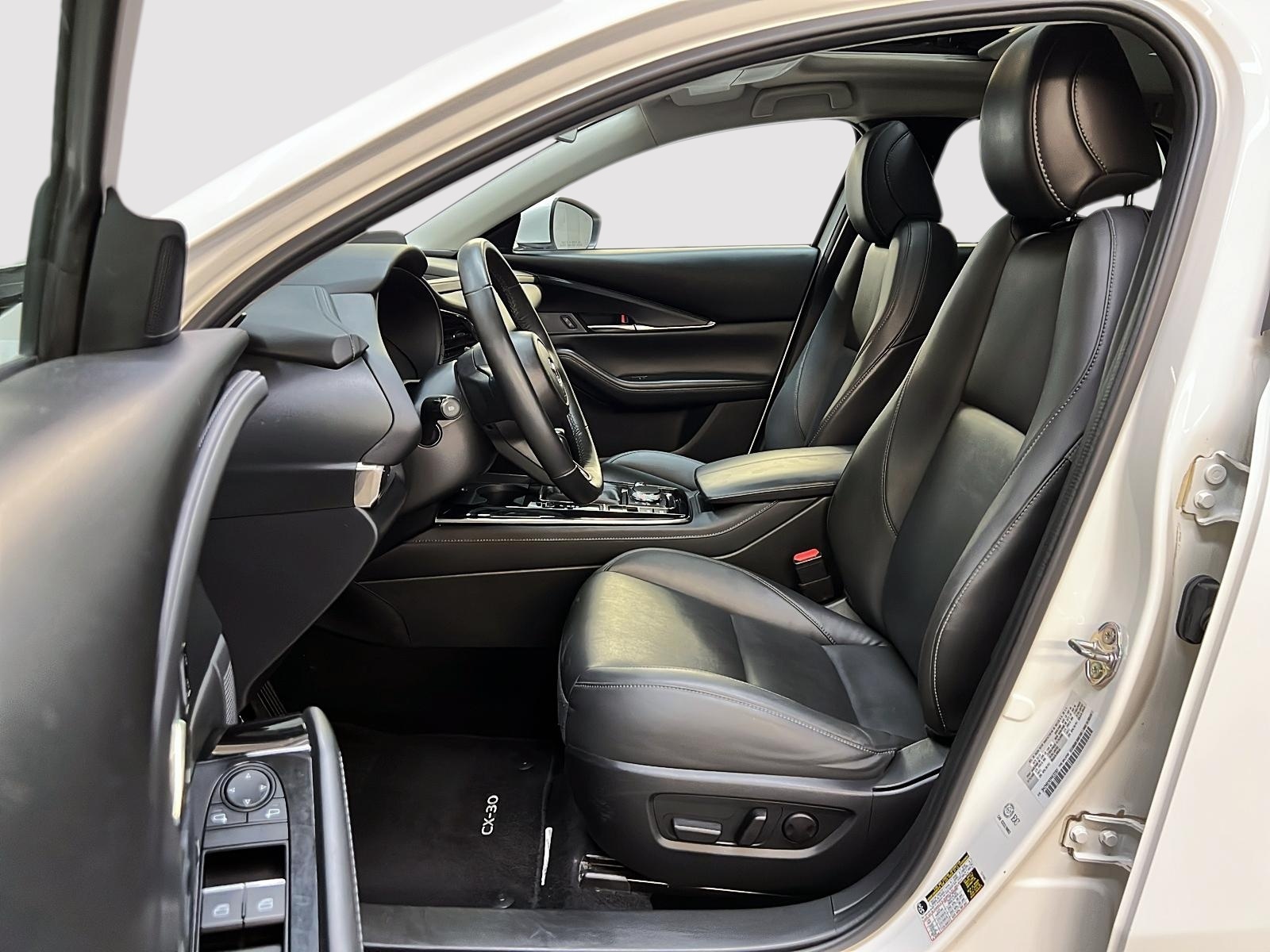 Mazda CX-30 GS GR LUXE 4RM 2023 - image #7