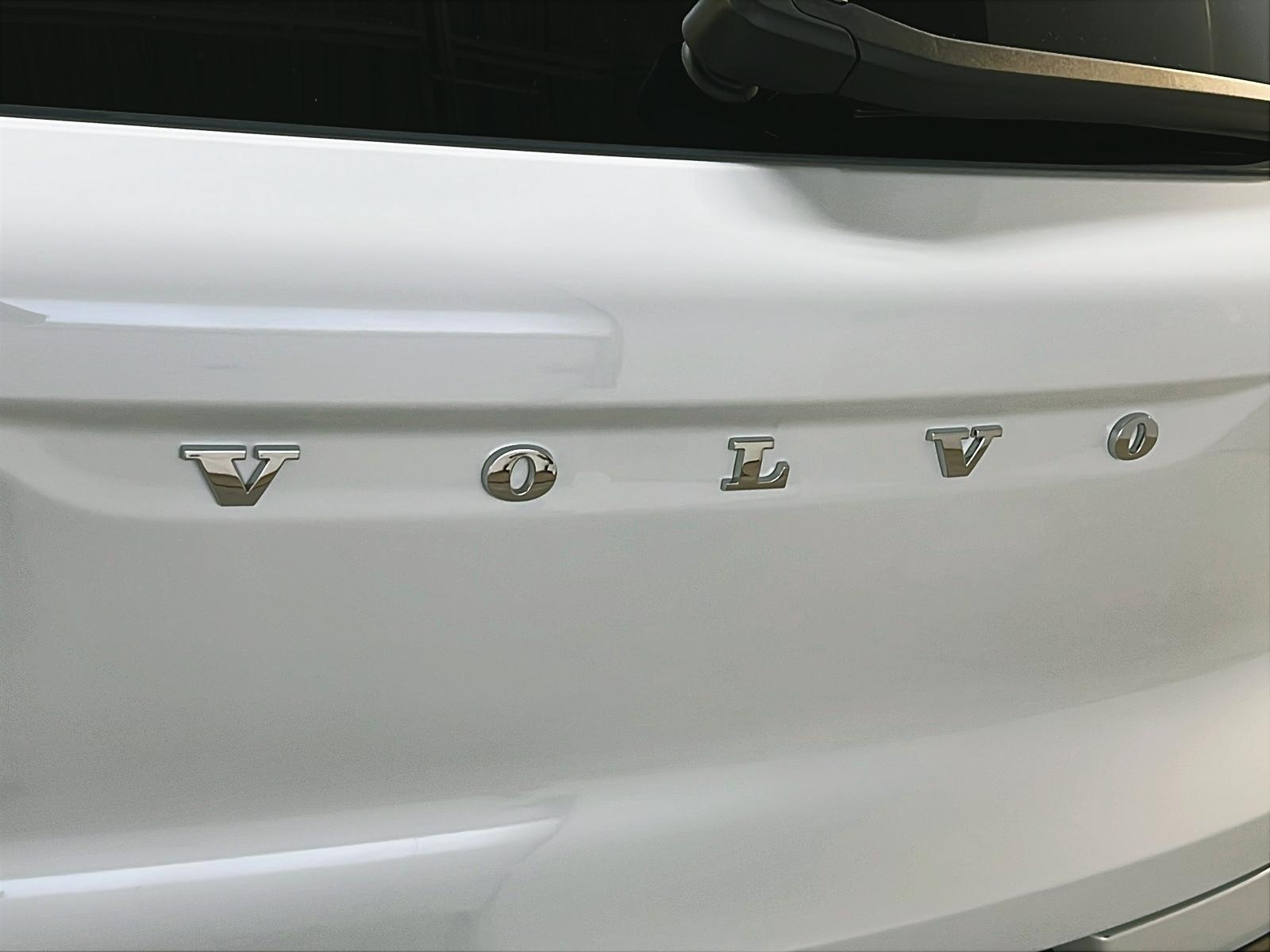 Volvo XC40 2025 - Image #28