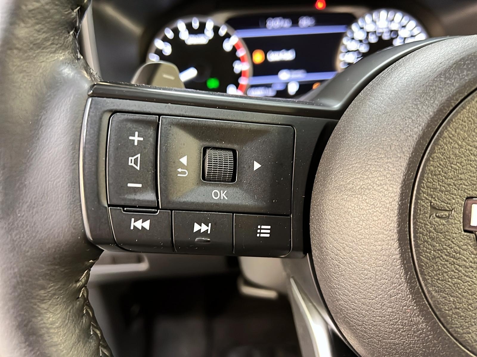 Nissan Rogue S 4RM 2023 - image #19