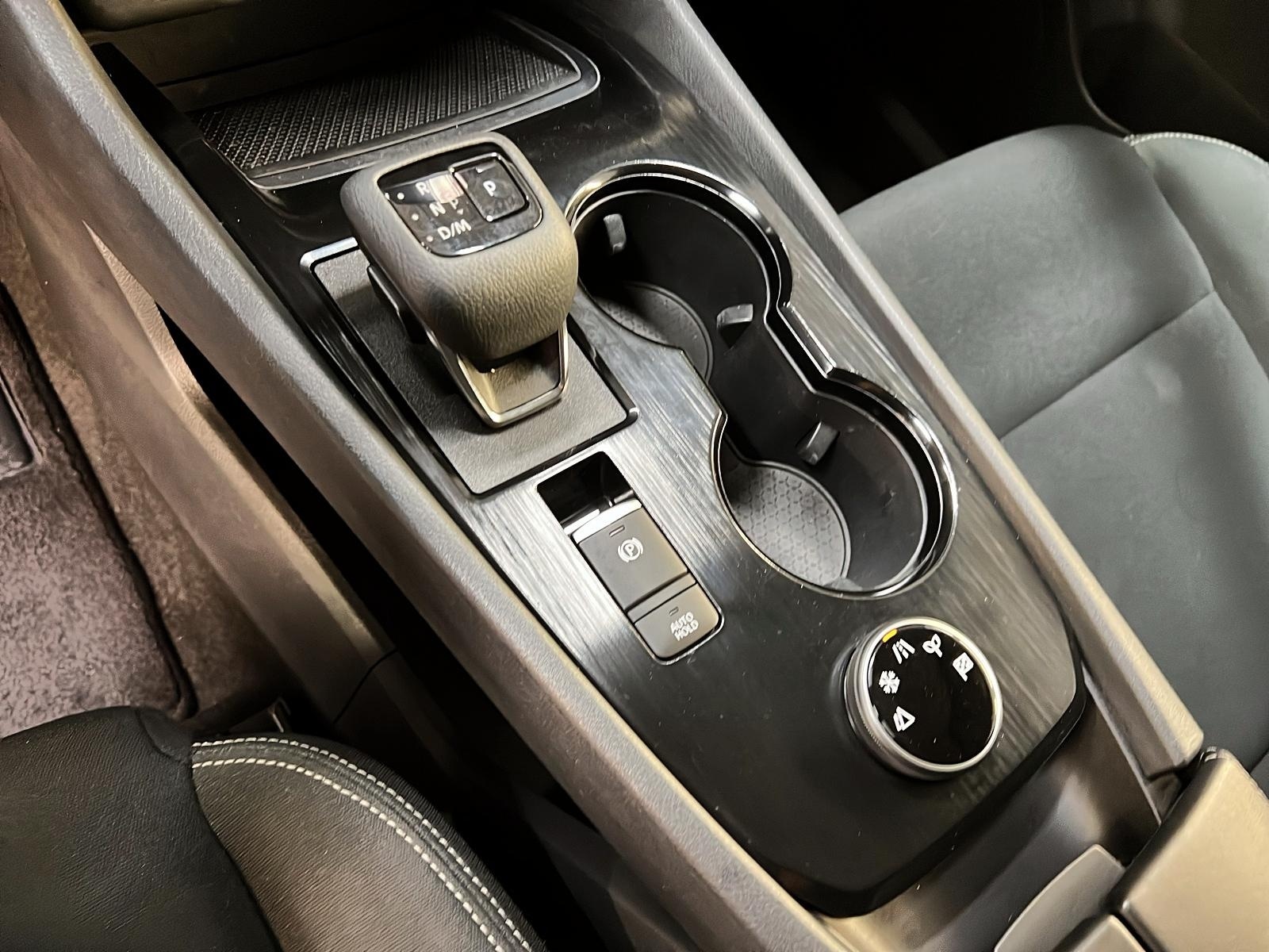 Nissan Rogue S 4RM 2023 - image #13