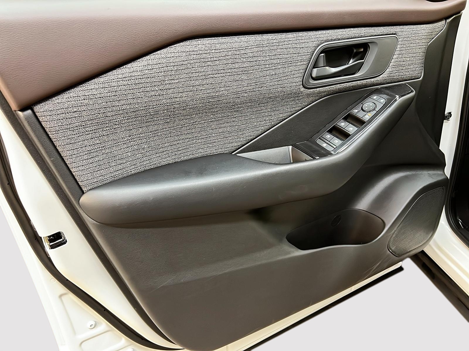 Nissan Rogue S 4RM 2023 - image #22