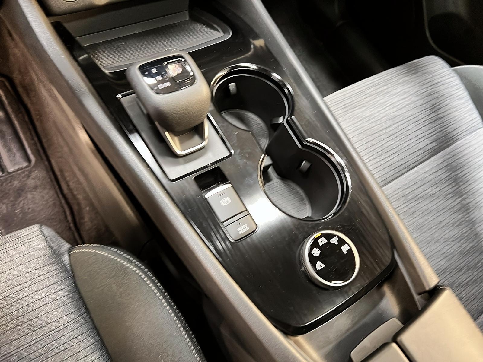 Nissan Rogue SV TOIT PANO  4RM 2023 - image #14