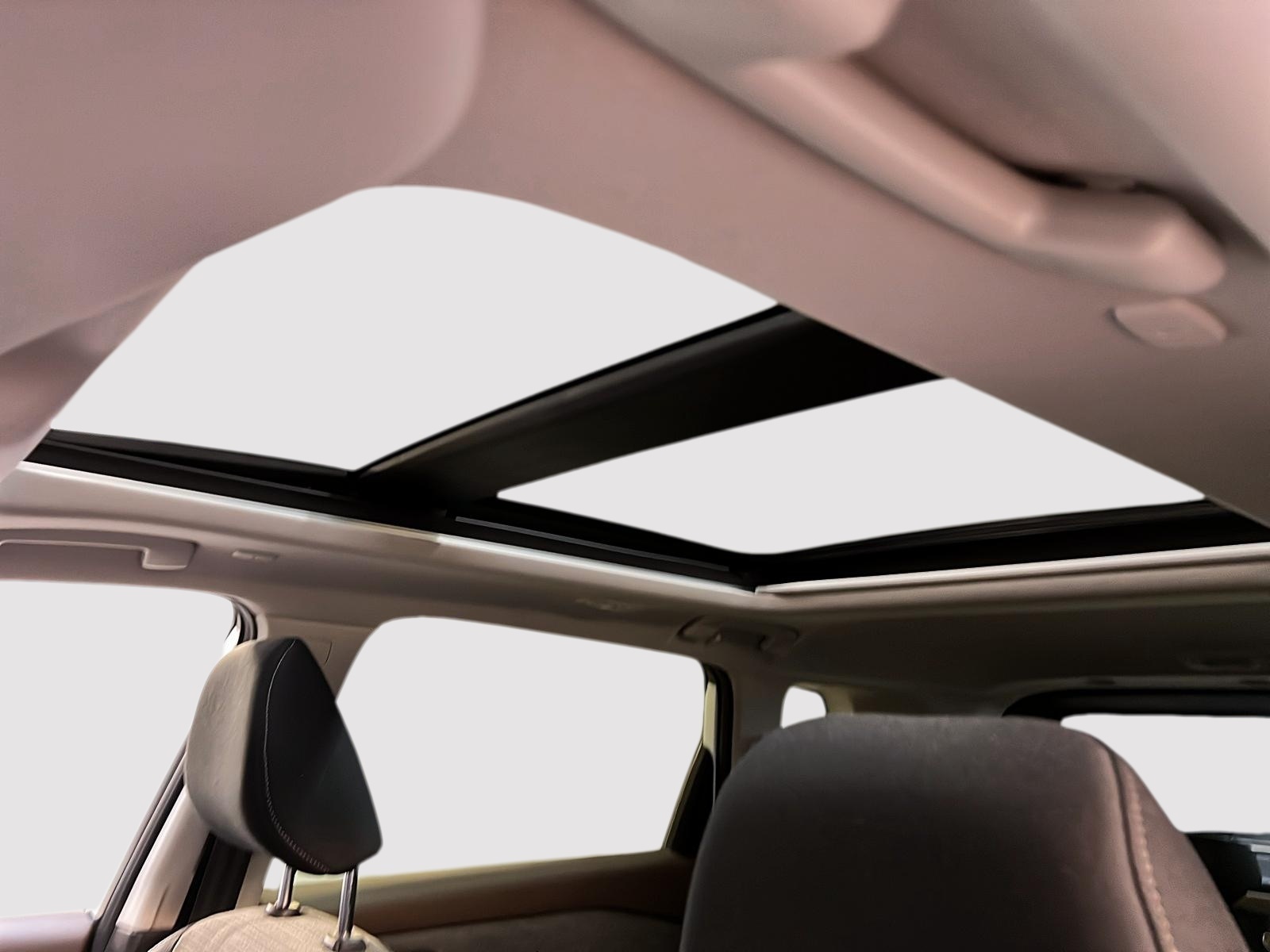 Nissan Rogue SV TOIT PANO  4RM 2023 - image #10