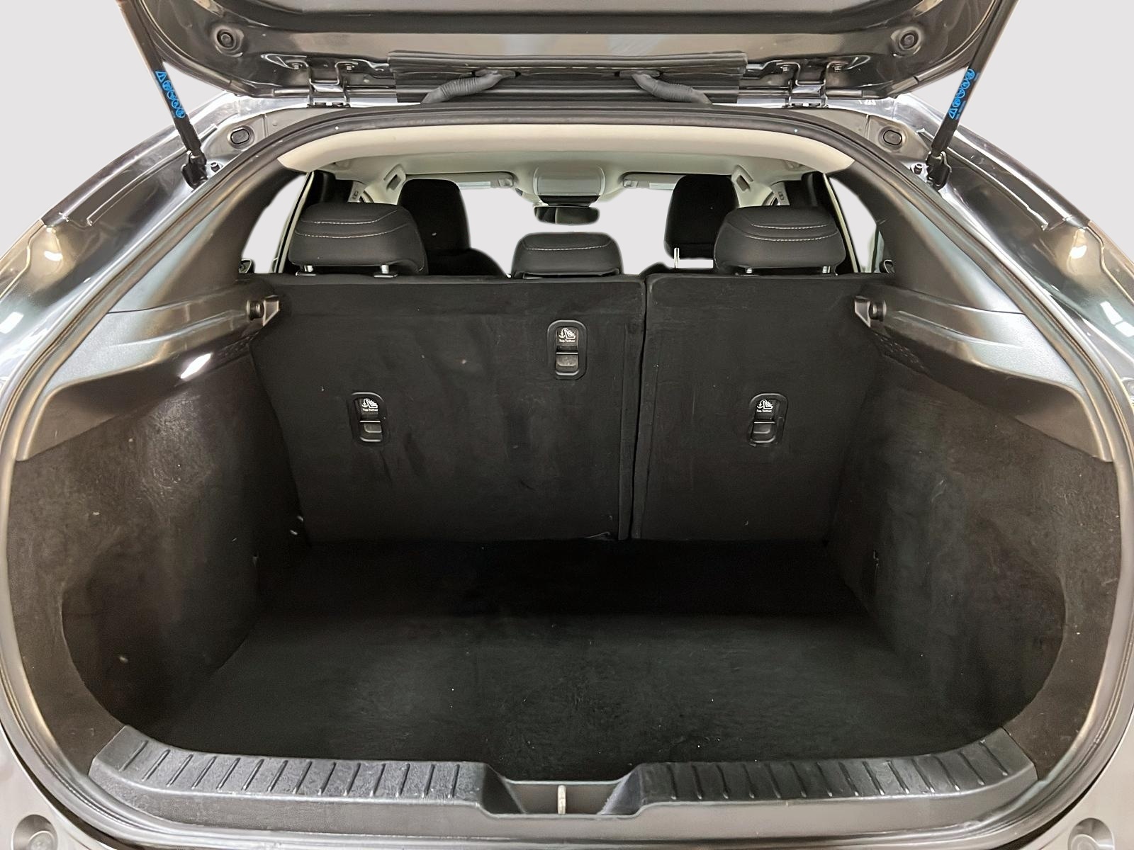 Mazda CX-30 GS 4RM 2020 - image #12