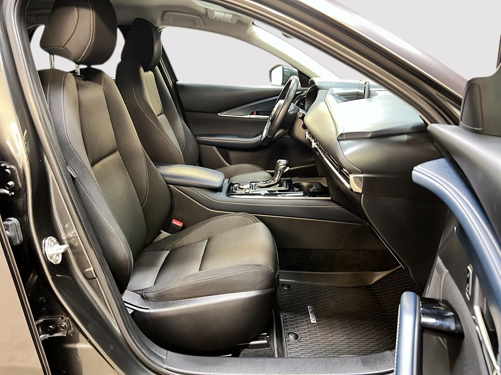 Mazda CX-30 GS 4RM 2020 - image #8