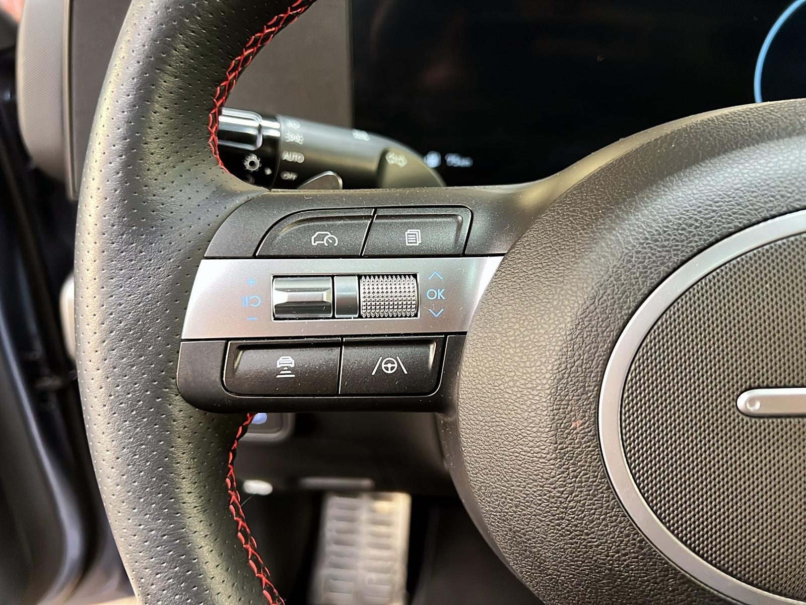 Hyundai Kona N-LINE 1.6T  TOIT 4RM 2024 - image #21