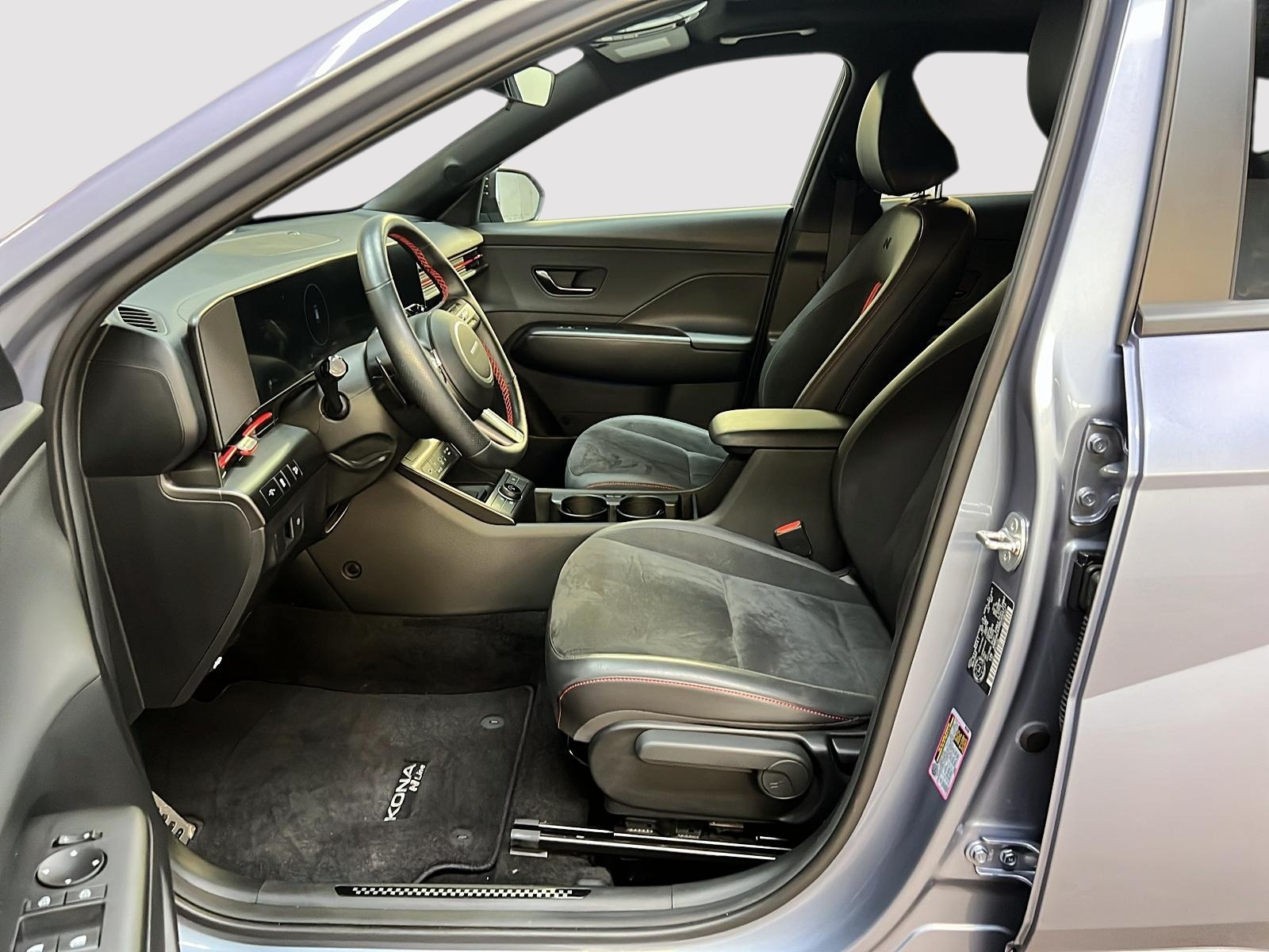 Hyundai Kona N-LINE 1.6T  TOIT 4RM 2024 - image #7