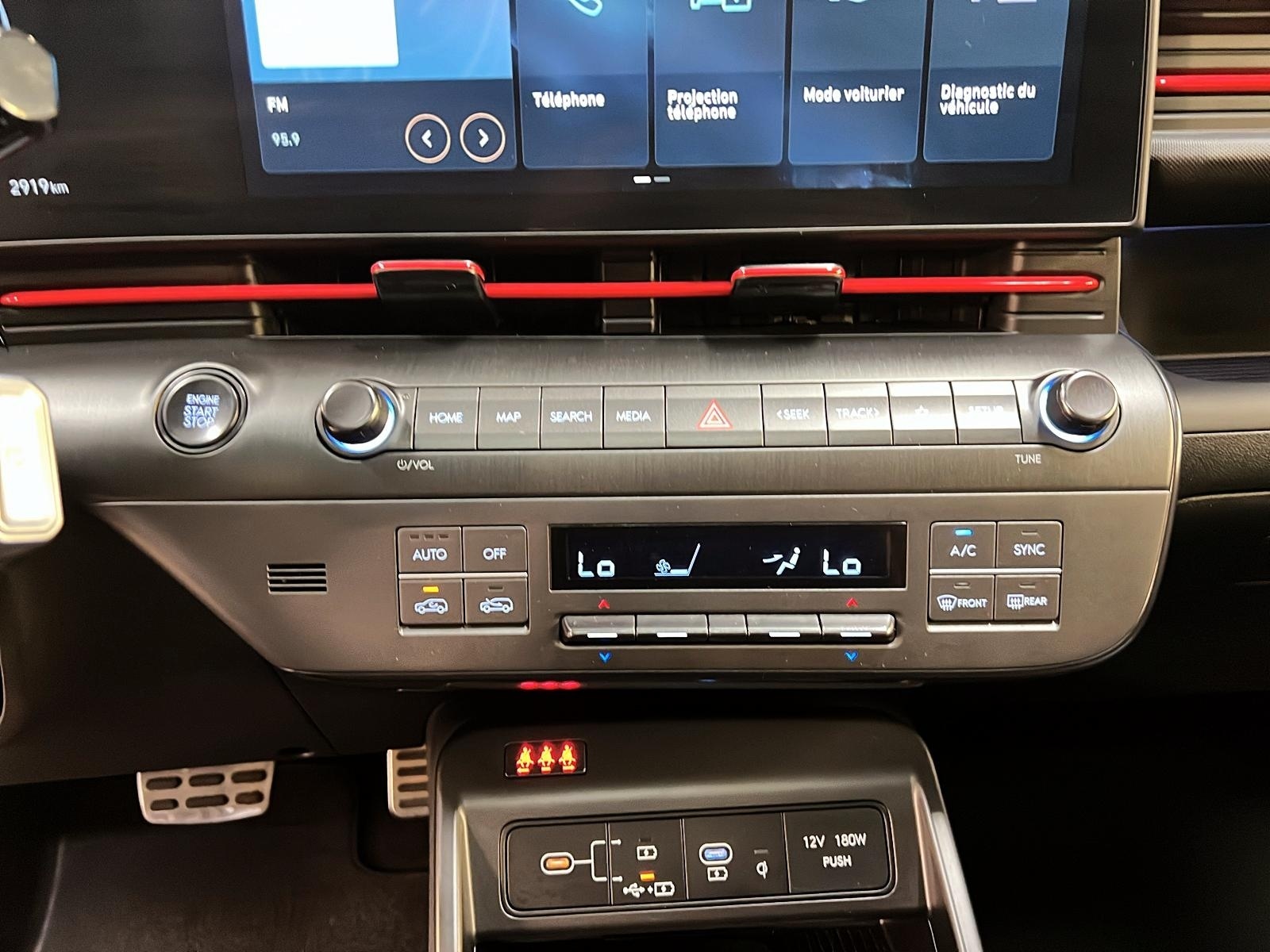 Hyundai Kona N-LINE 1.6T  TOIT 4RM 2024 - image #15