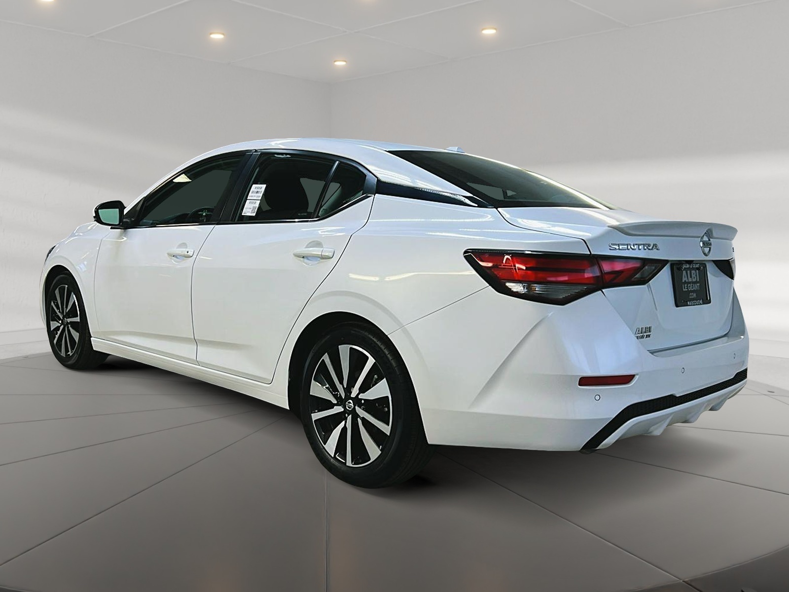 Nissan Sentra SV SPECIAL EDITION TOIT 2023 - image #6