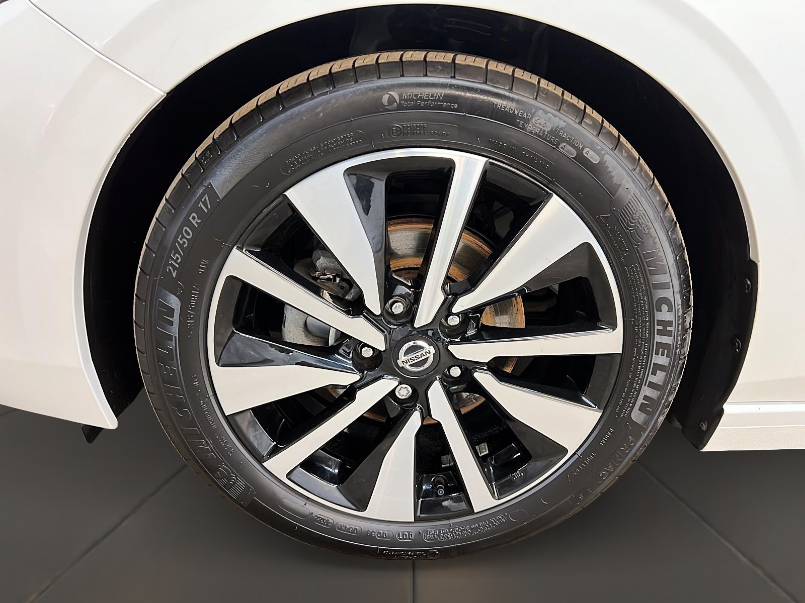 Nissan Sentra SV SPECIAL EDITION TOIT 2023 - image #27