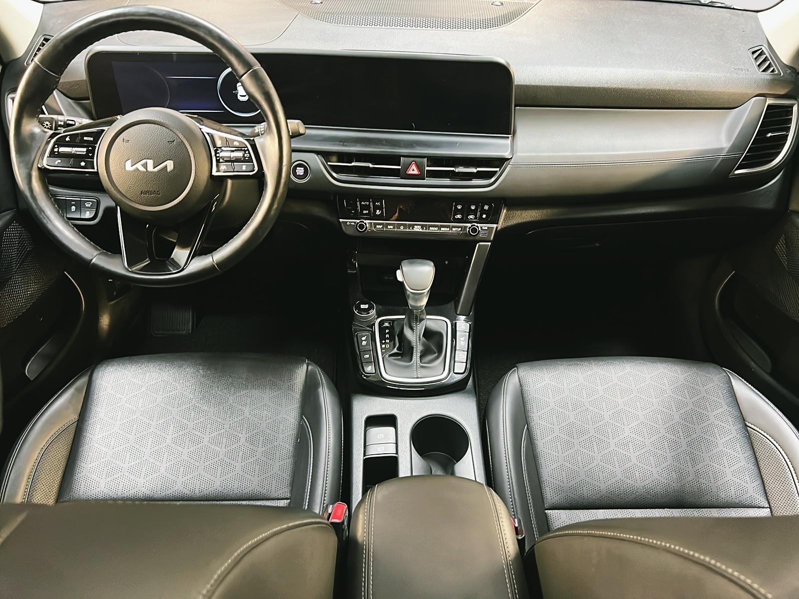 Kia SELTOS EX PREMIUM CUIR TOIT NAV 4RM 2024 - image #11
