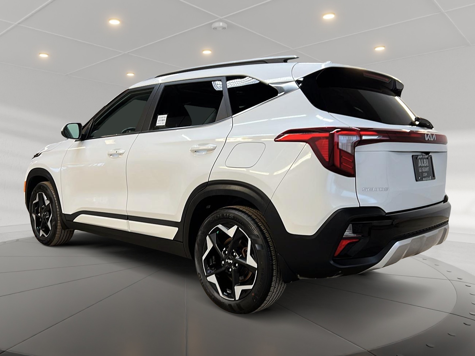 Kia SELTOS EX PREMIUM CUIR TOIT NAV 4RM 2024 - image #6