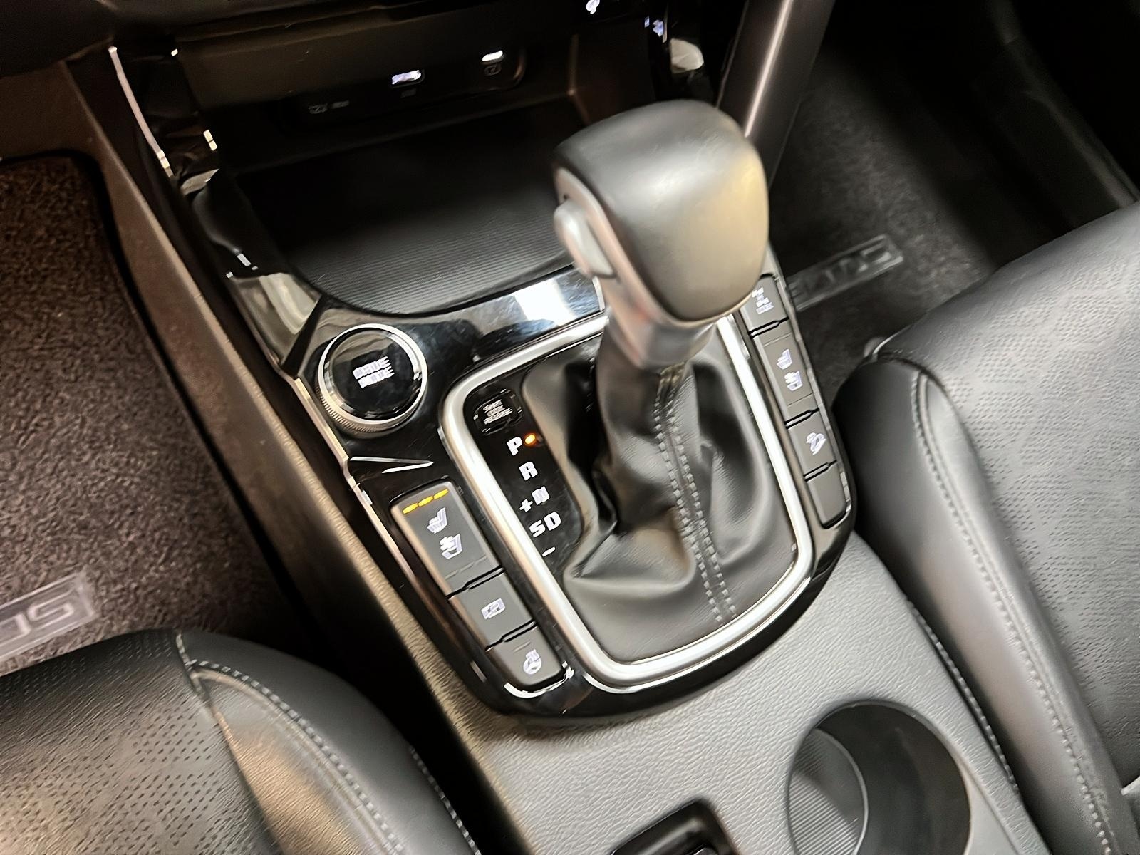 Kia SELTOS EX PREMIUM CUIR TOIT NAV 4RM 2024 - image #15