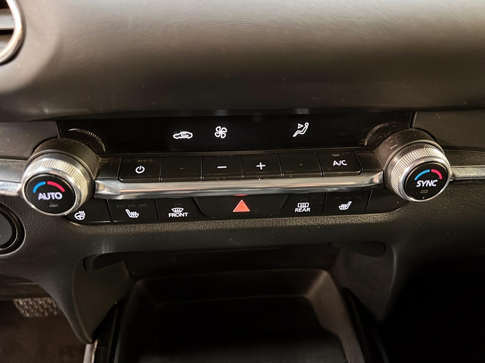 Mazda CX-30 GS 2021 - image #14