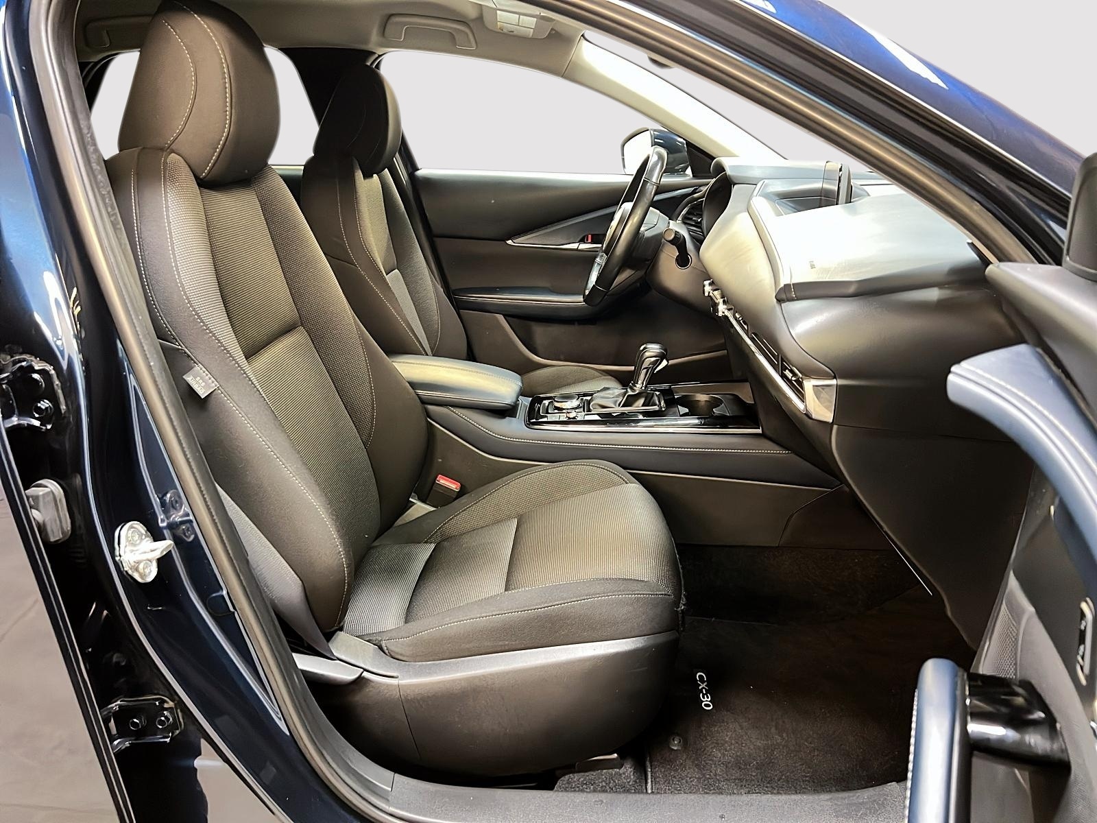 Mazda CX-30 GS 2021 - image #8