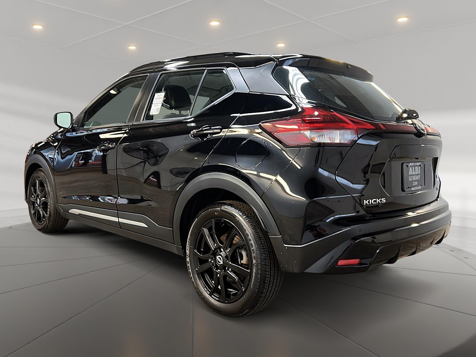 Nissan Kicks SR PREMIUM CUIR 2023 - image #6
