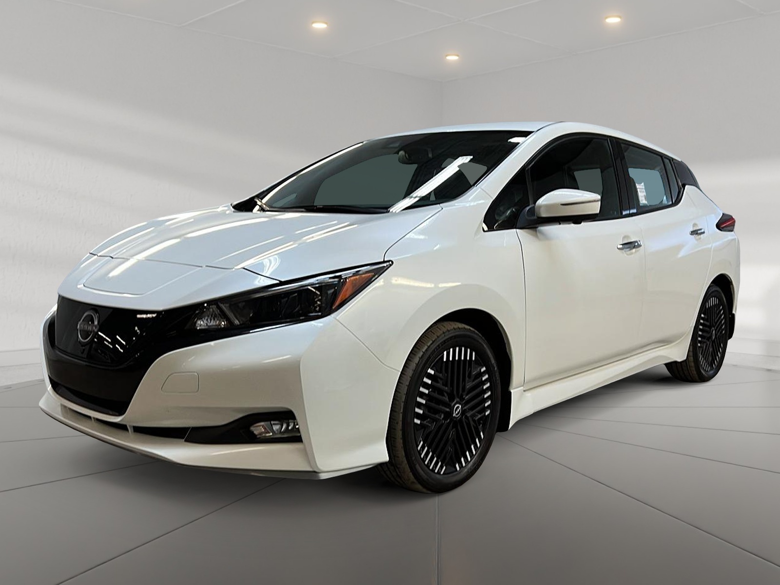 Nissan Leaf SL PLUS CUIR NAV 2023 - image #1