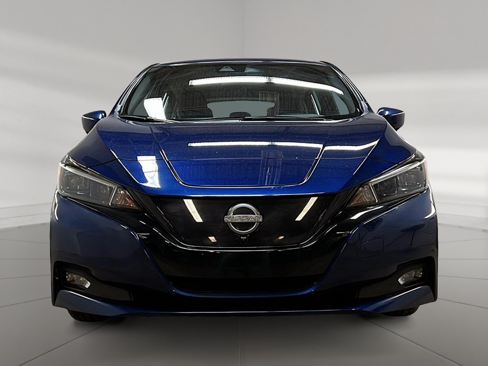 Nissan Leaf SV NAV 2023 - image #2