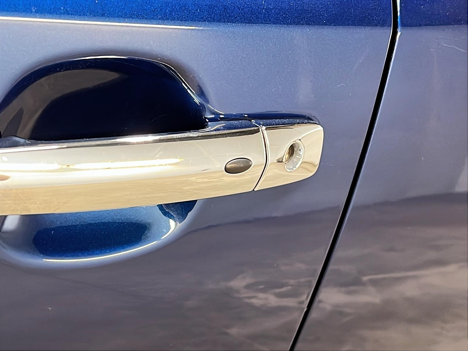 Nissan Leaf SV NAV 2023 - image #25