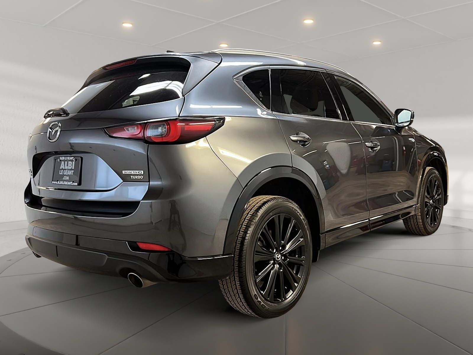 Mazda CX-5 GT SPORT DESIGN 2.5T CUIR TOIT NAV 4RM 2024 - image #4
