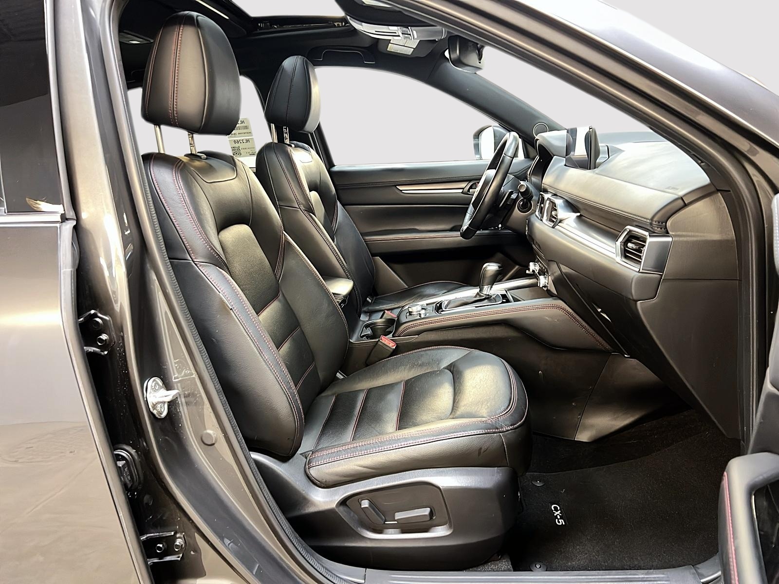Mazda CX-5 GT SPORT DESIGN 2.5T CUIR TOIT NAV 4RM 2024 - image #8