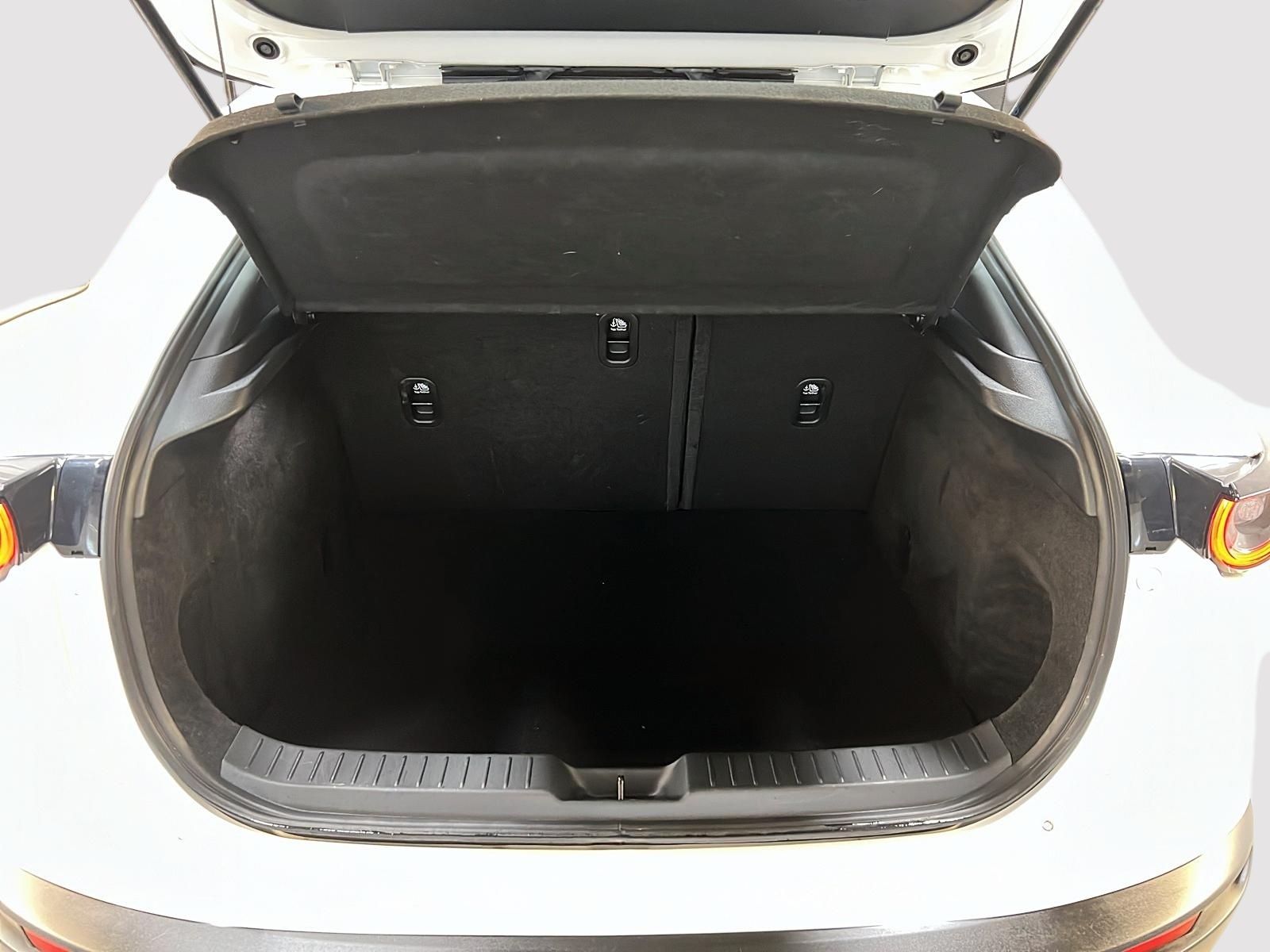 Mazda CX-30 2024 - Image #12