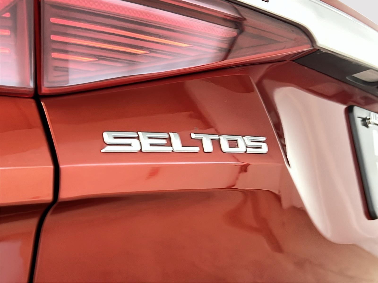 Kia SELTOS EX CUIR TOIT 4RM 2023 - image #26