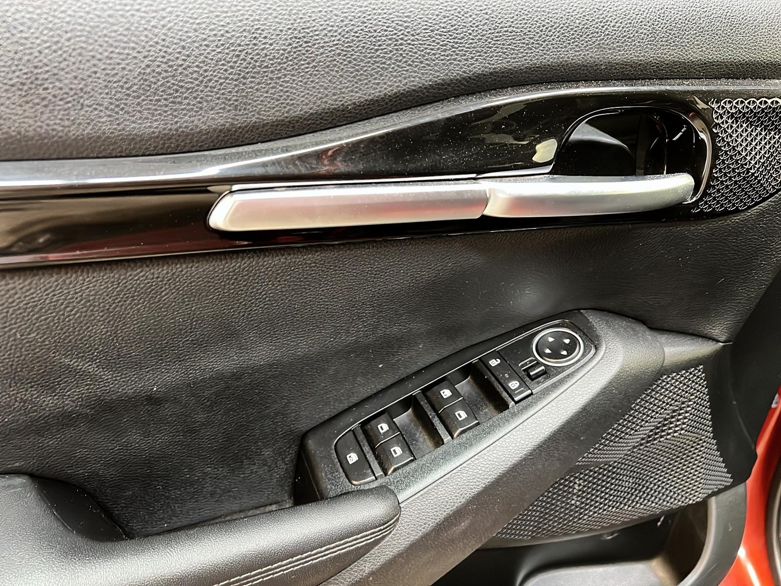 Kia SELTOS EX CUIR TOIT 4RM 2023 - image #22