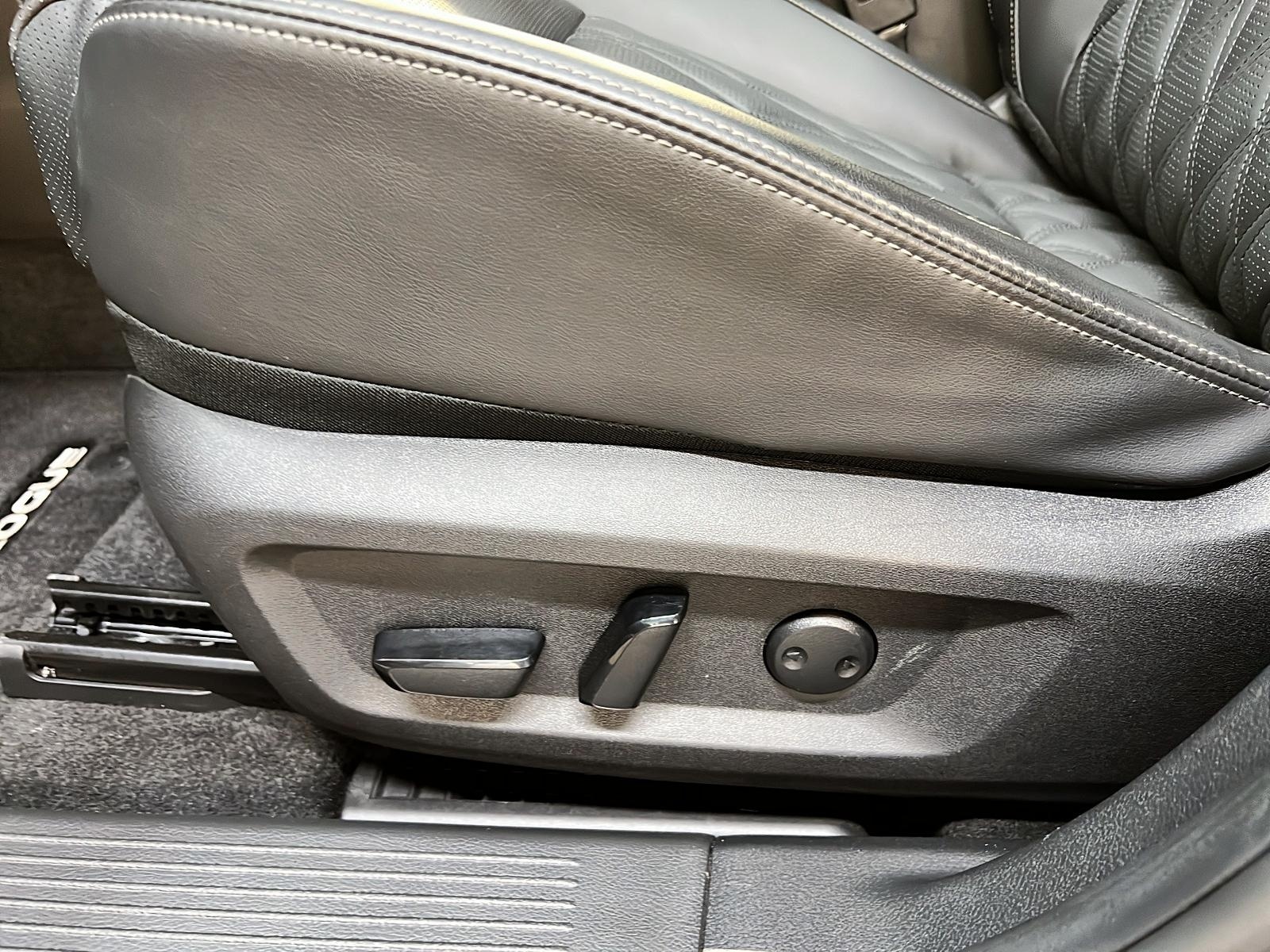 Nissan Rogue PLATINUM CUIR TOIT PANO NAV 4RM 2024 - image #27