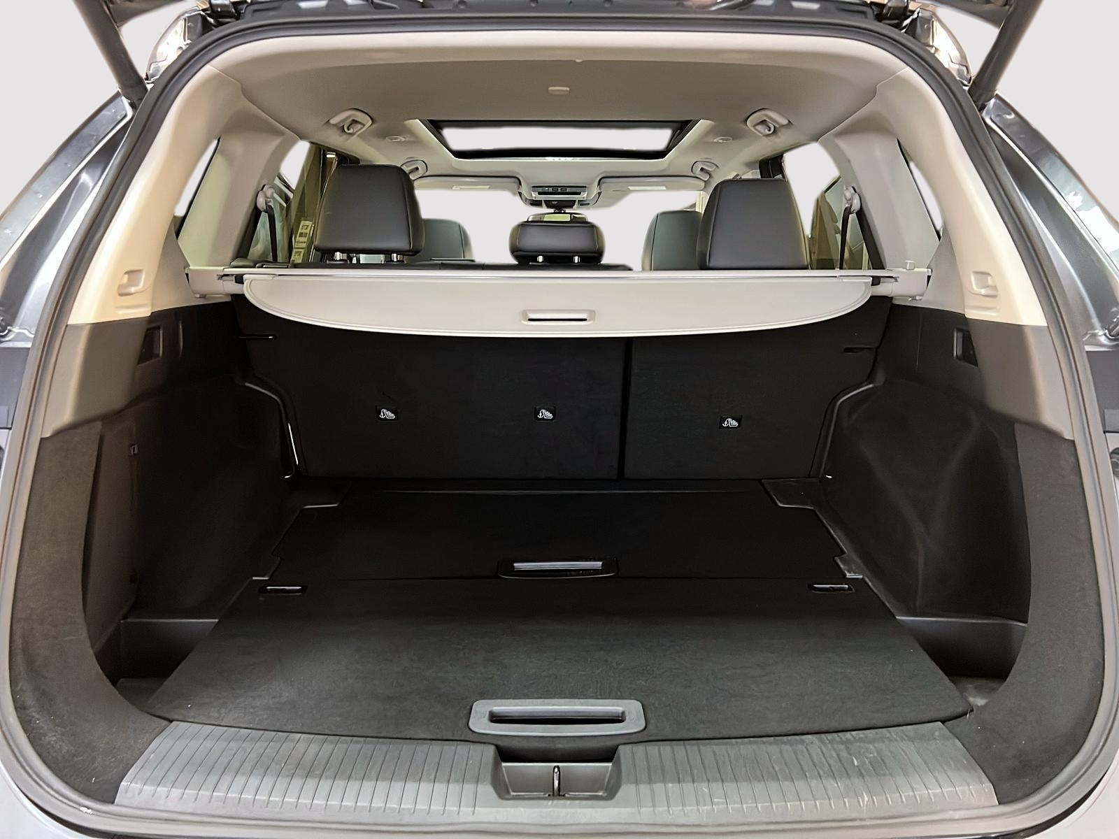 Nissan Rogue PLATINUM CUIR TOIT PANO NAV 4RM 2024 - image #14