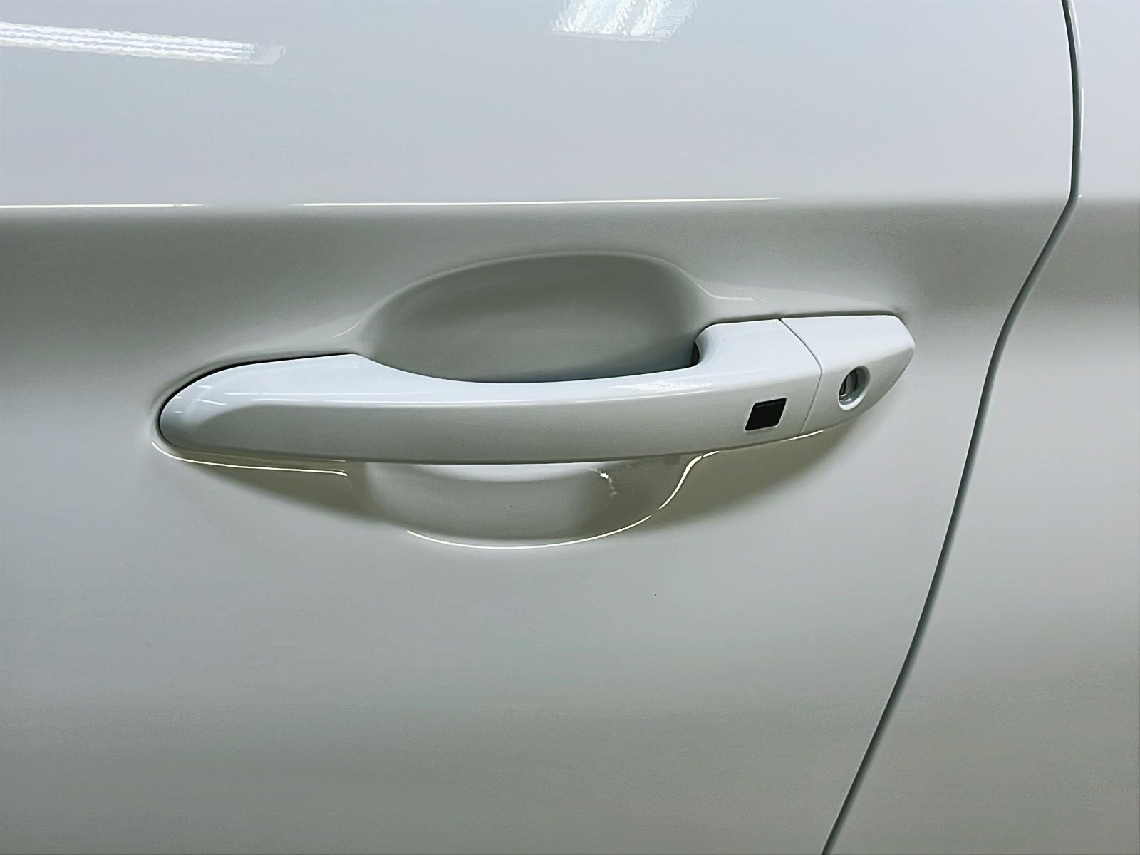 Hyundai Kona EV PREFERRED 2023 - image #24