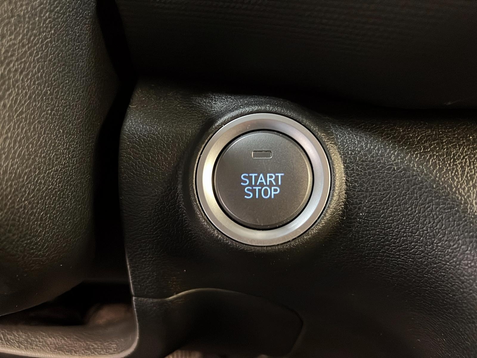 Hyundai Kona EV PREFERRED 2023 - image #18