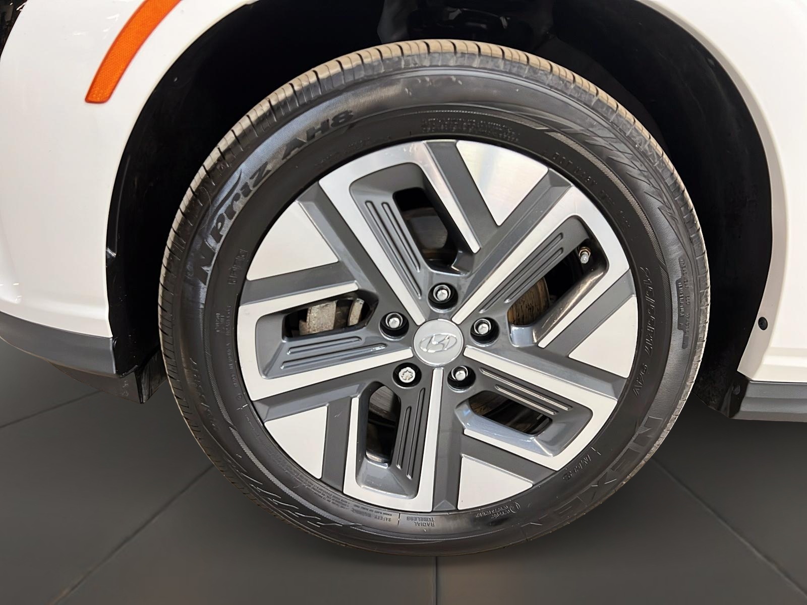 Hyundai Kona EV PREFERRED 2023 - image #27