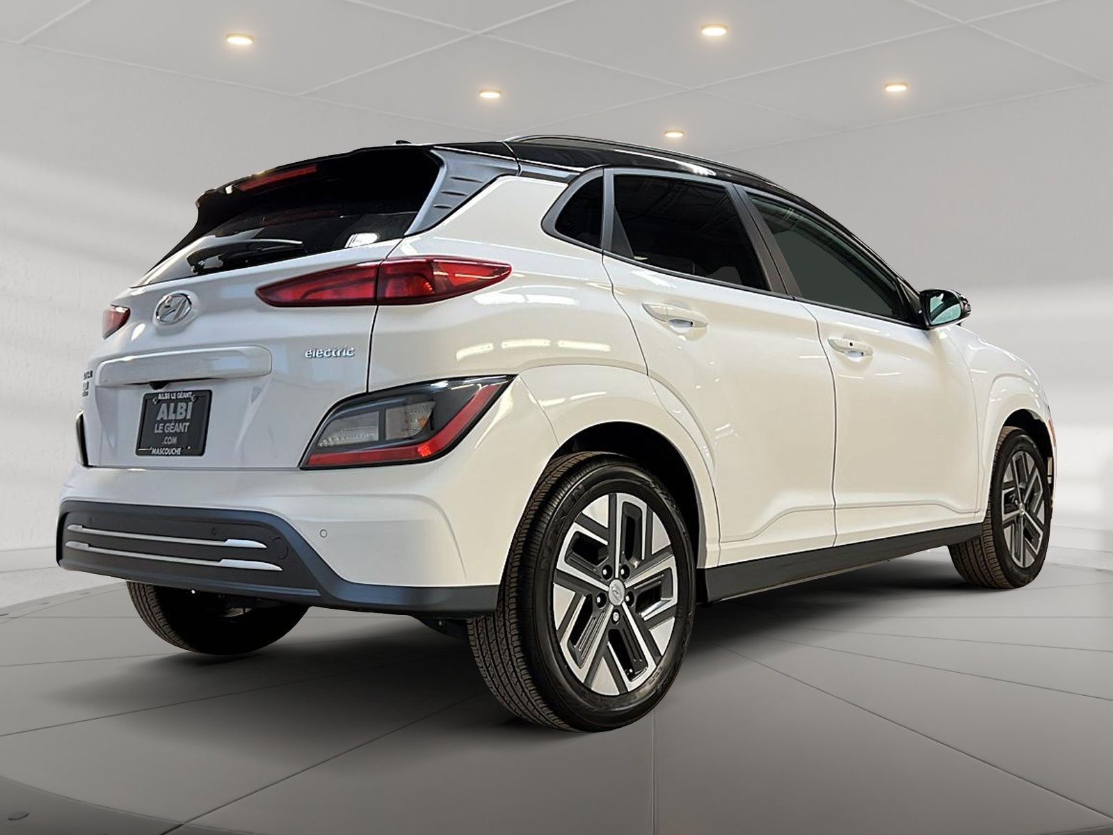 Hyundai Kona EV PREFERRED 2023 - image #4