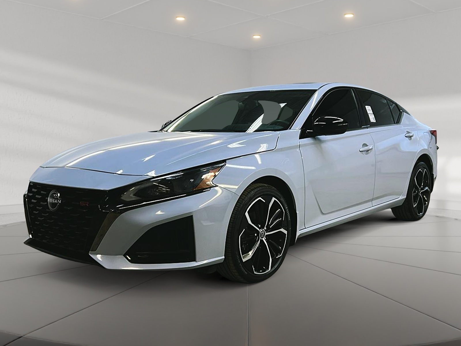 Nissan Altima SR PREMIUM CUIR TOIT NAV 4RM 2024 - image #1