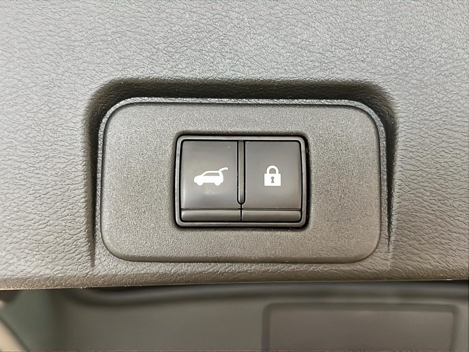 Nissan Rogue SV MIDNIGHT CUIR TOIT PANO 4RM 2023 - image #14