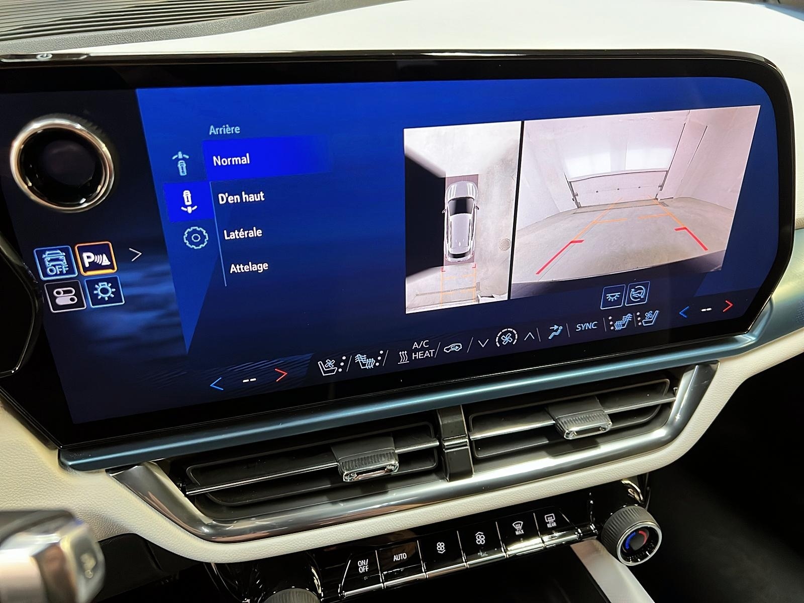 Chevrolet Equinox EV 2024 - Image #17