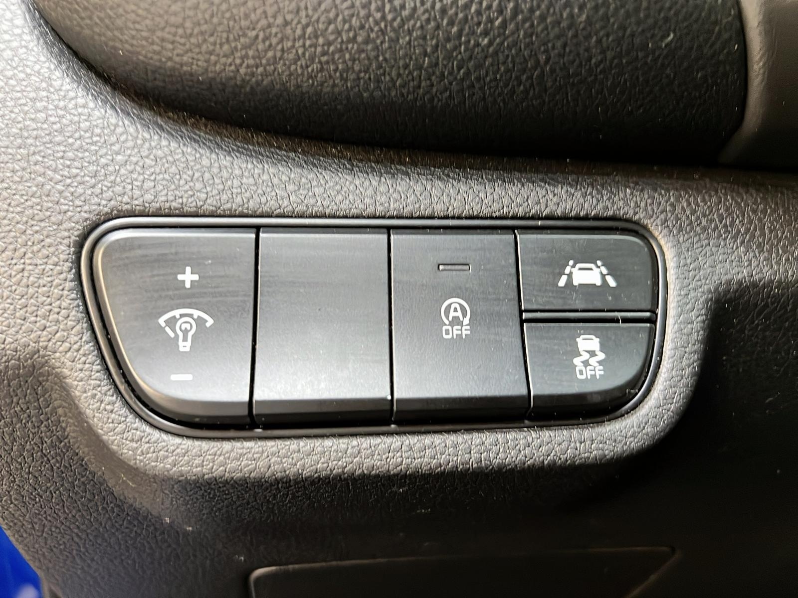 Kia SELTOS EX PREMIUM CUIR TOIT NAV 4RM 2022 - image #22