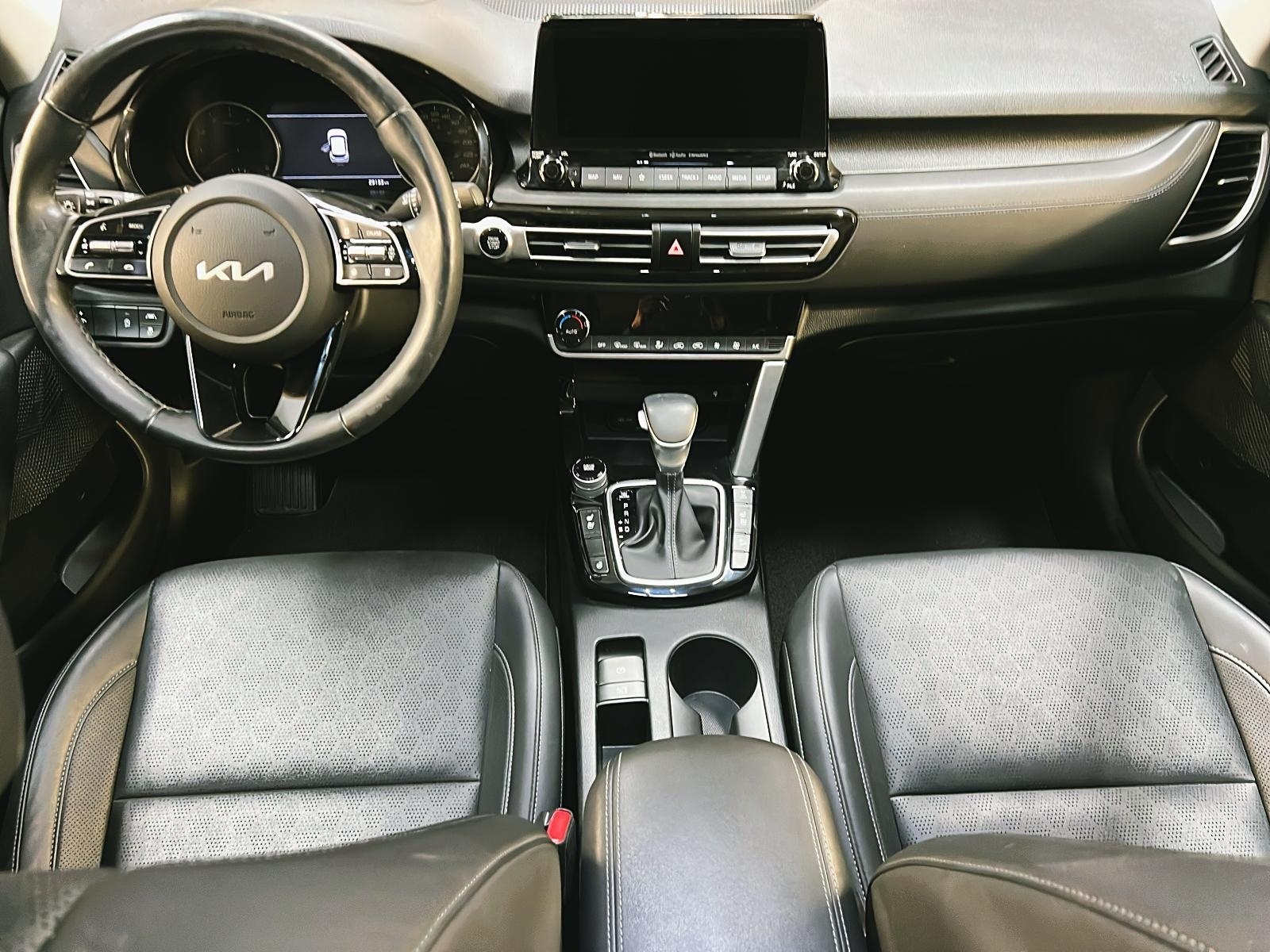 Kia SELTOS EX PREMIUM CUIR TOIT NAV 4RM 2022 - image #11