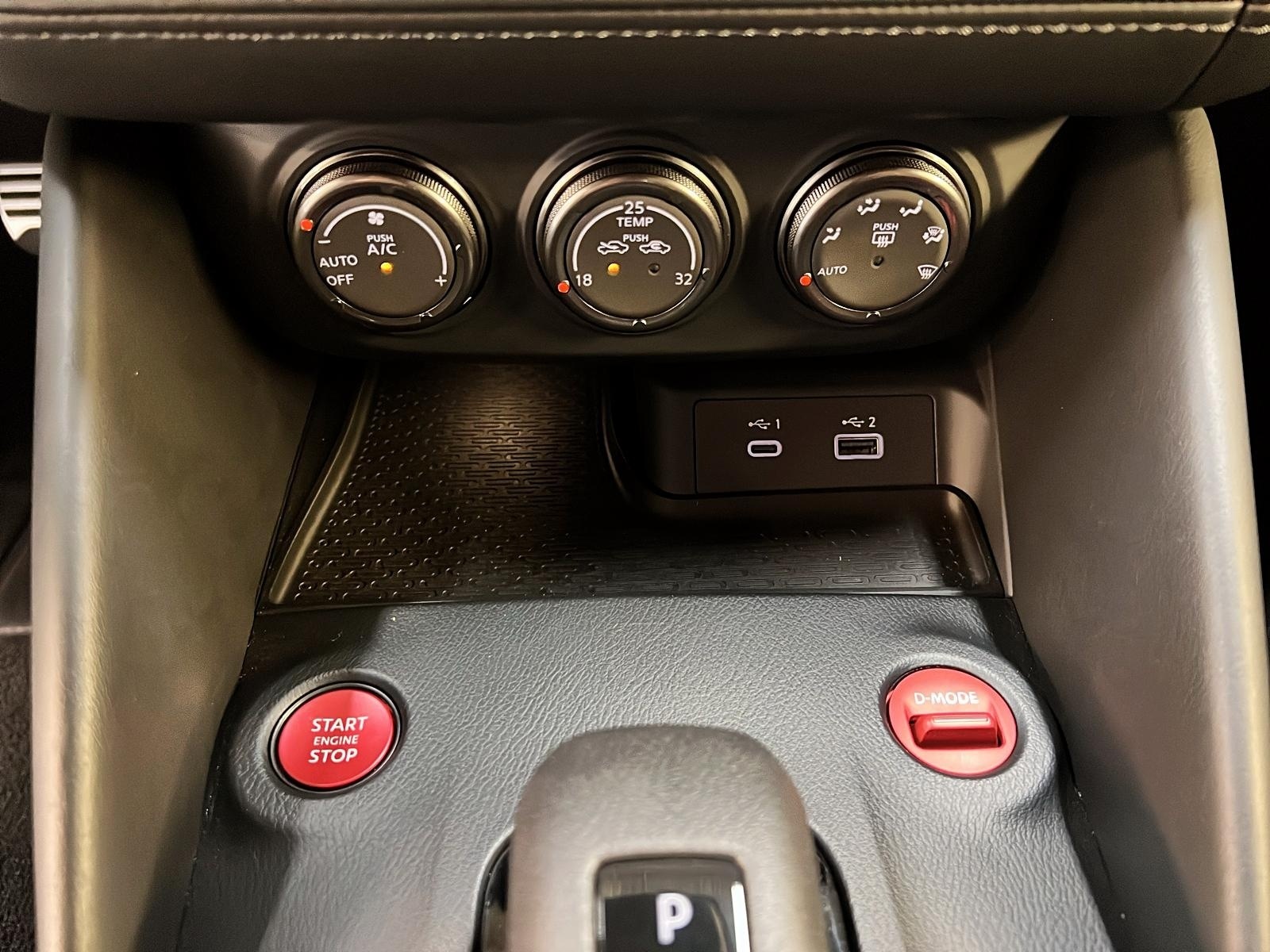 Nissan Z NISMO 2024 - image #13
