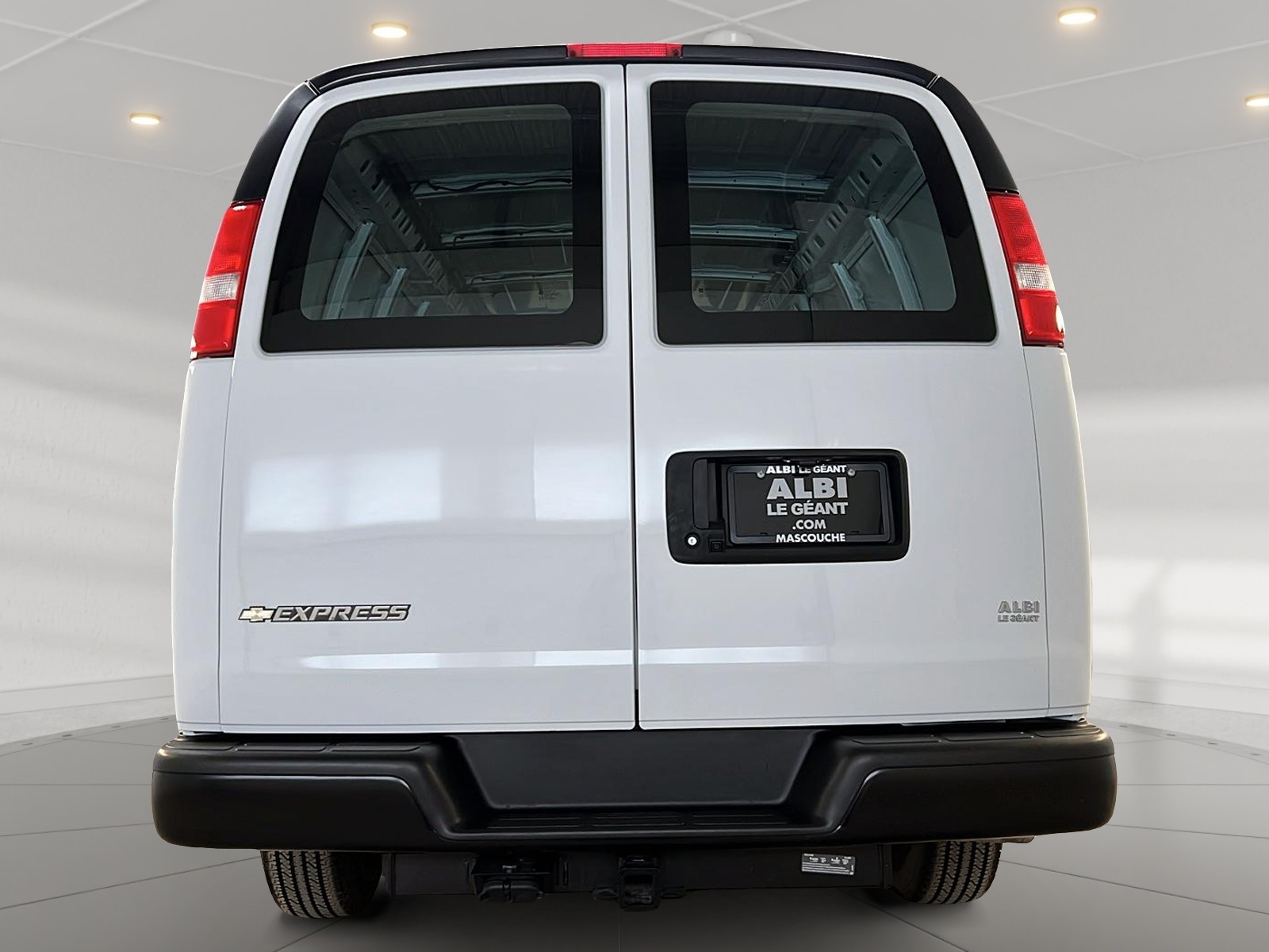 Chevrolet Express Cargo 2500 WT 155 2024 - image #5