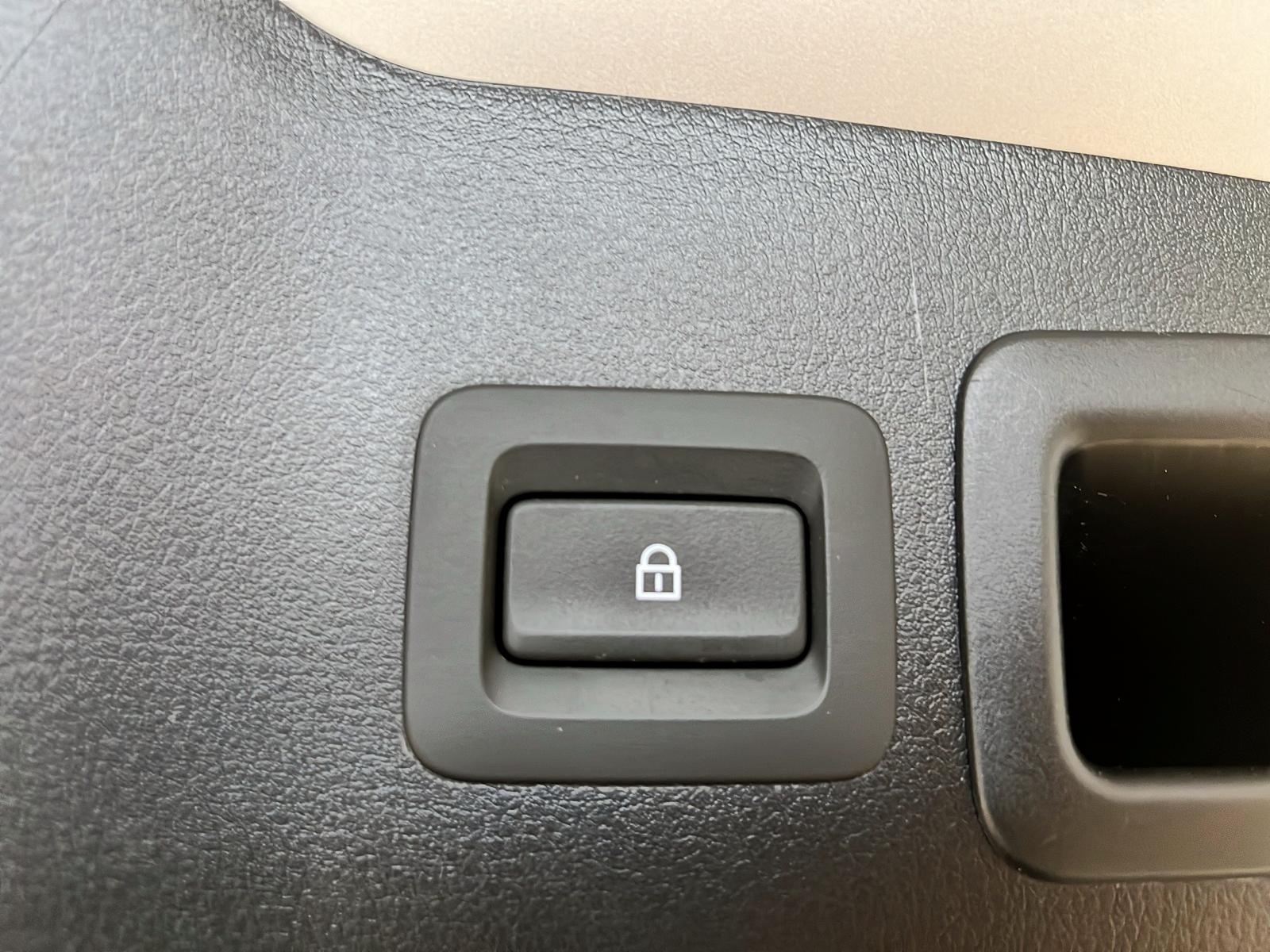 Mazda Mazda3 Sport GT CUIR TOIT NAV 4RM 2023 - image #14