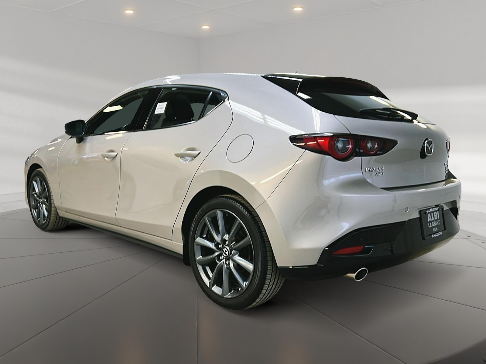 Mazda Mazda3 Sport GT CUIR TOIT NAV 4RM 2023 - image #6